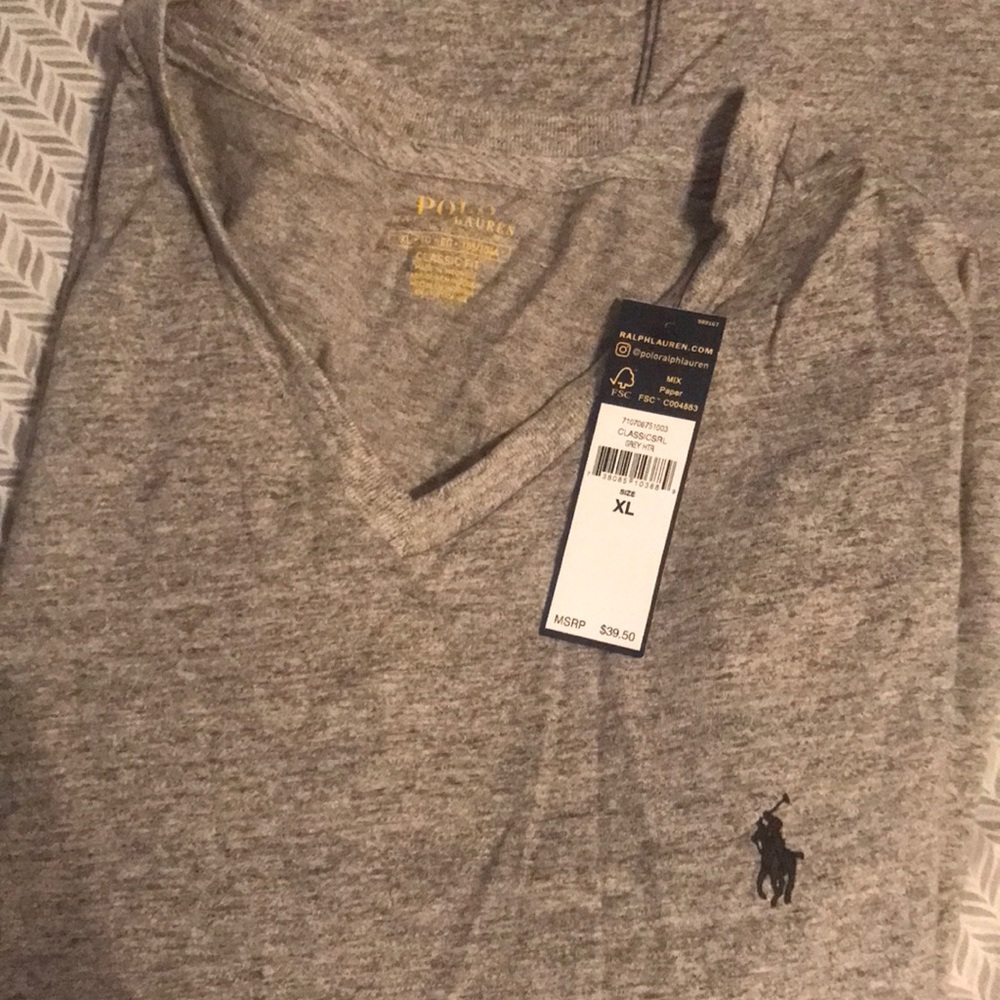 Polo Ralph Lauren V-Neck T-shirt (men’s XL)